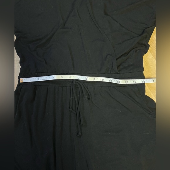 ❤️Chelsea 28 Black Jumpsuit with pockets elastic tie waist straight leg Size MP - Picture 7 of 9